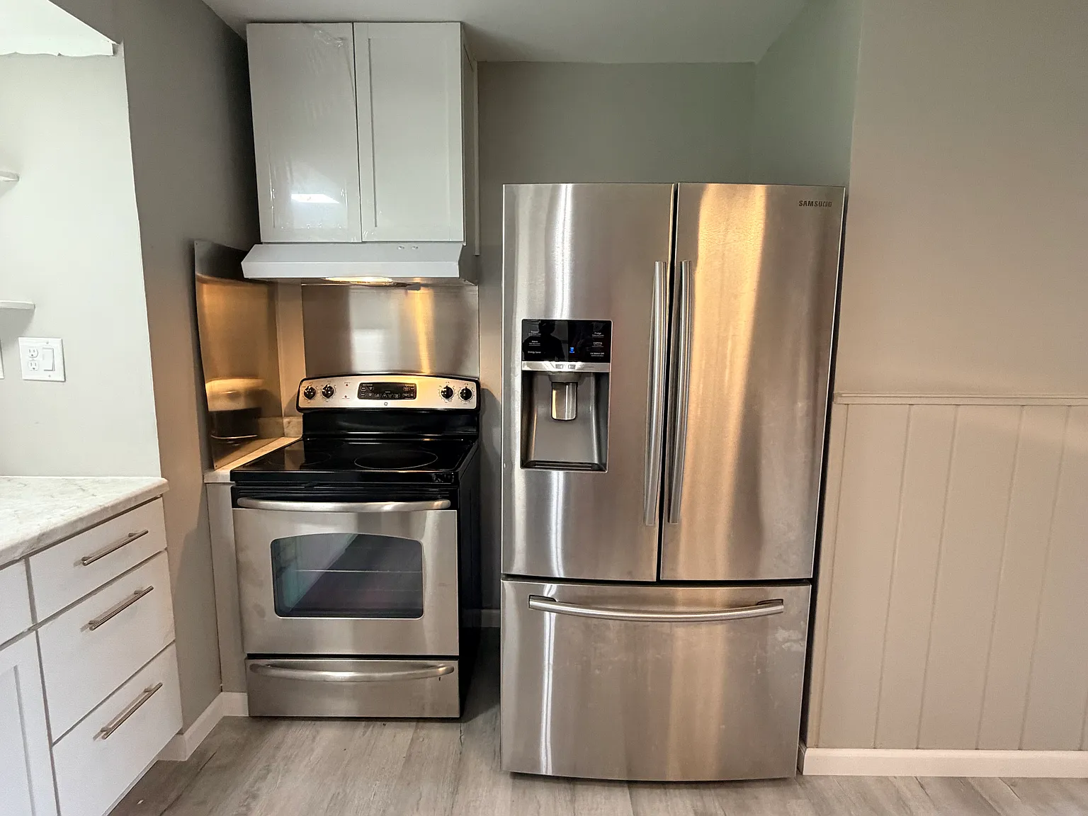 3 bed, 1366 sqft, $1,300 — Photo 2