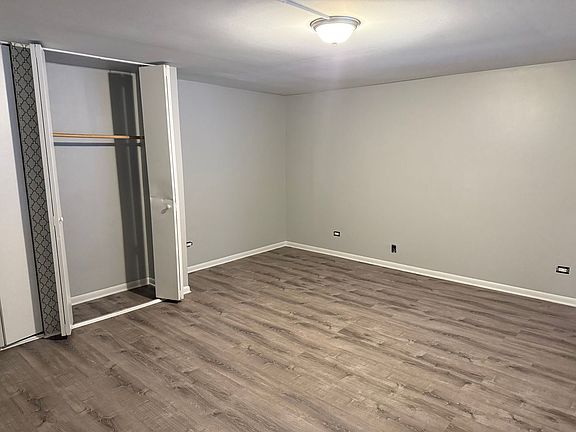 5th image of 744 W Gordon Ter APT 105