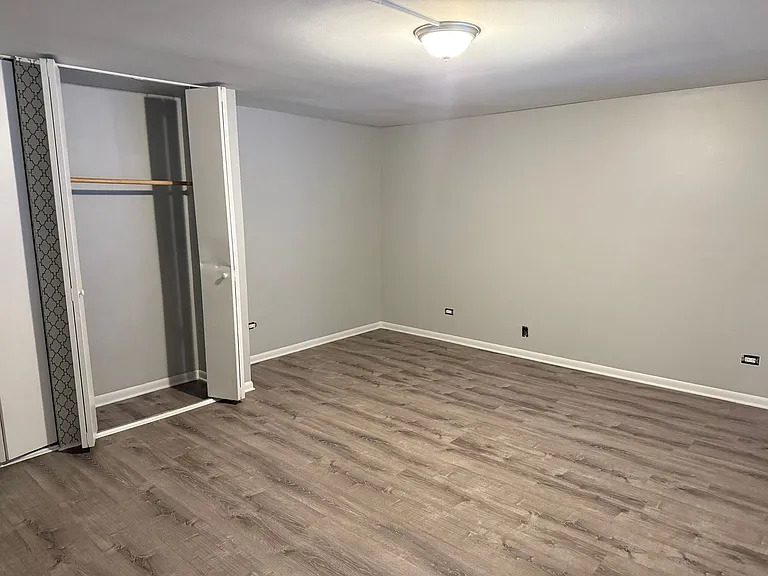 744 W Gordon Terrace — Photo 10