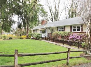 140 Chestnut Hill Rd, Norwalk, CT 06851