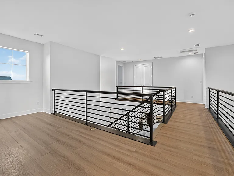 5868 Santa Cruz Point — Photo 41