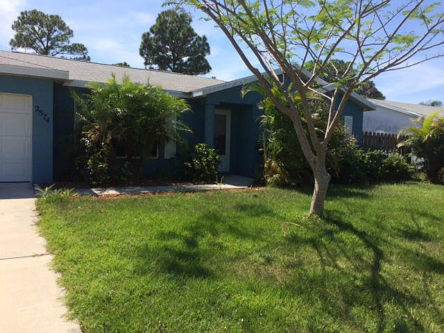 1st image of 2574 SE Hallahan Street