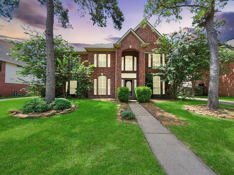 1st image of 23003 Governorshire Dr