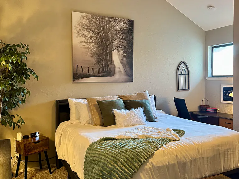 2902 Village Cir — Photo 14