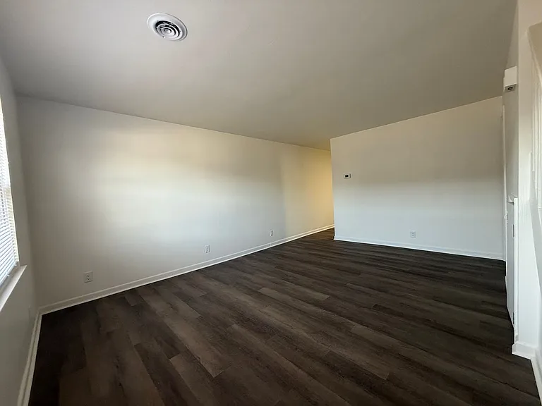 Cypress Townhomes — Photo 27