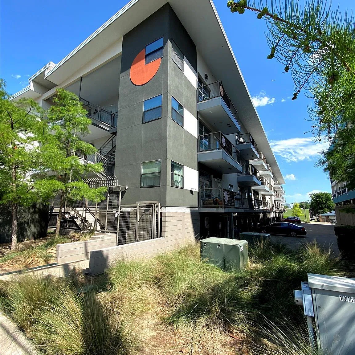 1 bed, 814 sqft, $1,495 — Photo 1