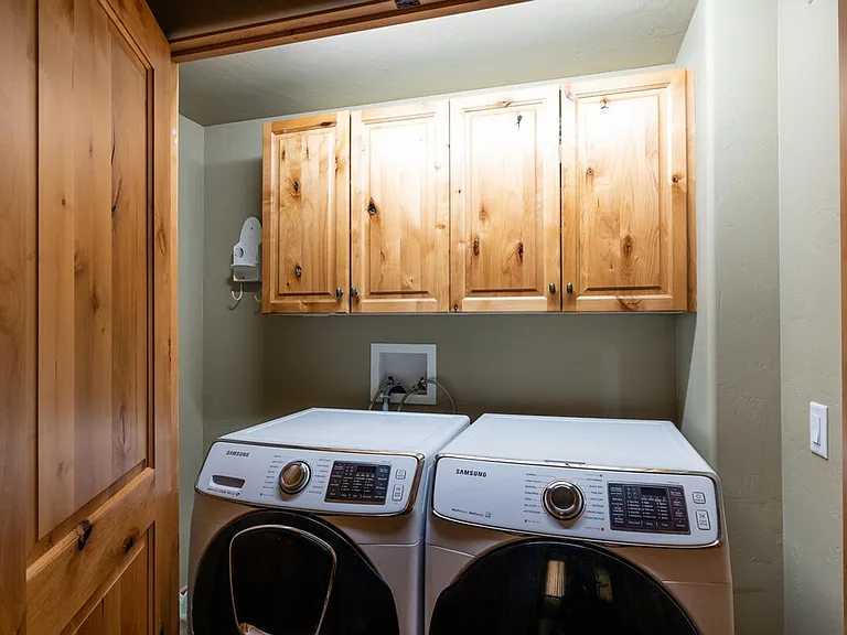 Laundry Room Cabinet
