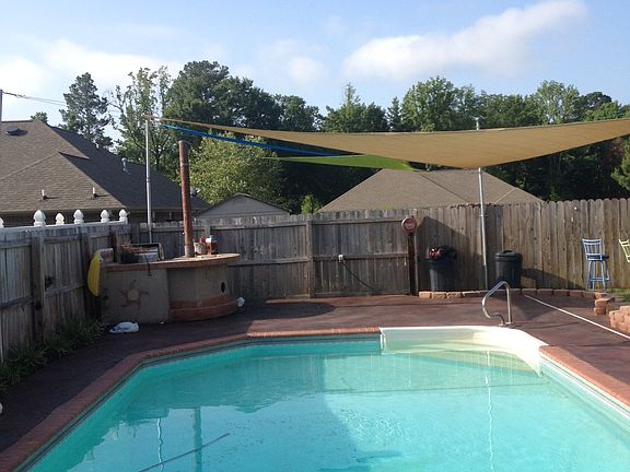 5th image of 3805 Connie Ln