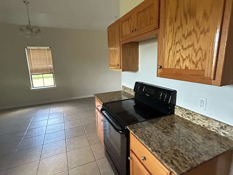167 Small Oaks Rd — Photo 2