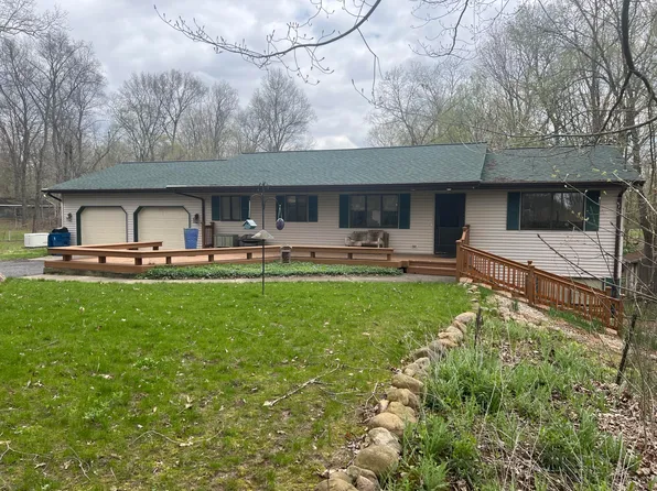 301 4th St, Plainwell, MI 49080