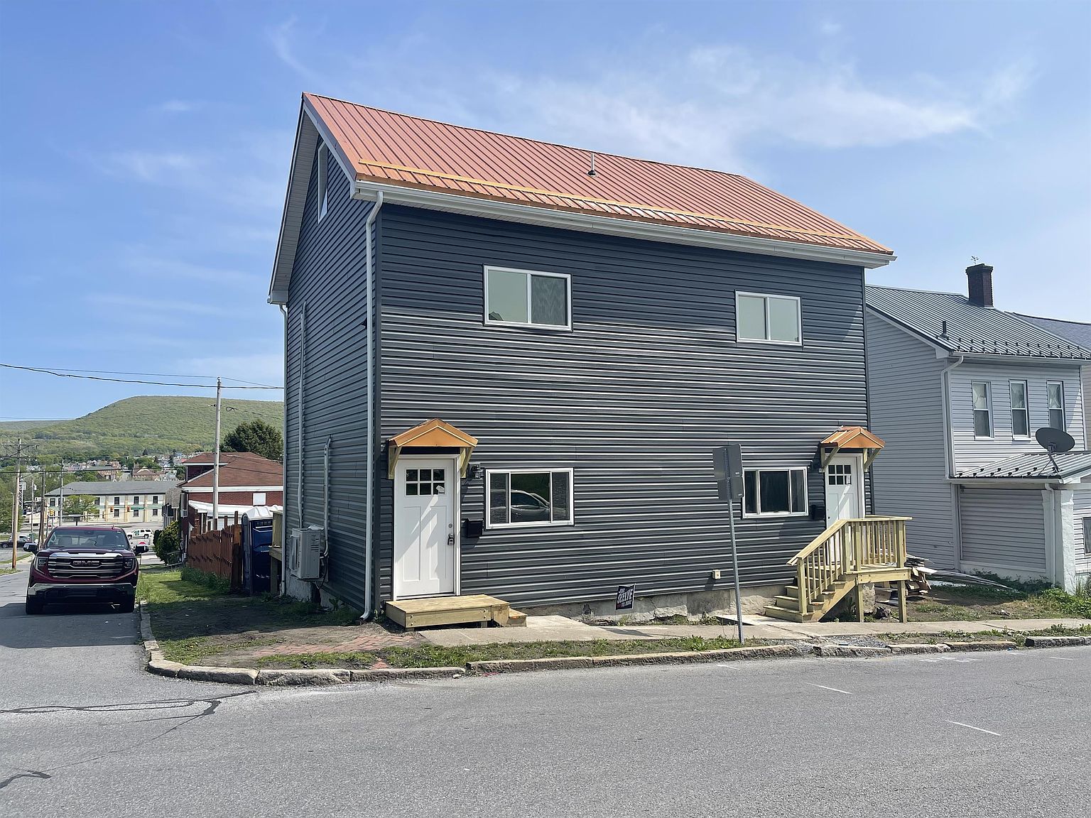 203 Howard Ave, Altoona, PA 16601 Zillow