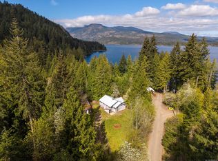 10 Horbury Rd, Cumberland, BC V0R1S0