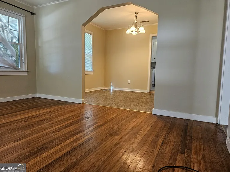 316 Florence Ave — Photo 6
