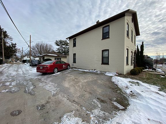 5th image of 310 N Gilbert St #B