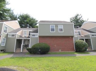 942 Garden St, Hartford, CT 06112