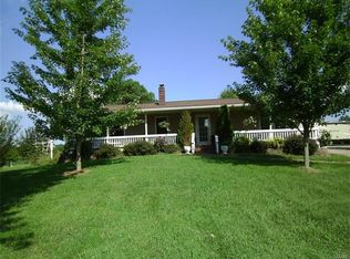 1604 Marlboro Rd, Ava, IL 62907