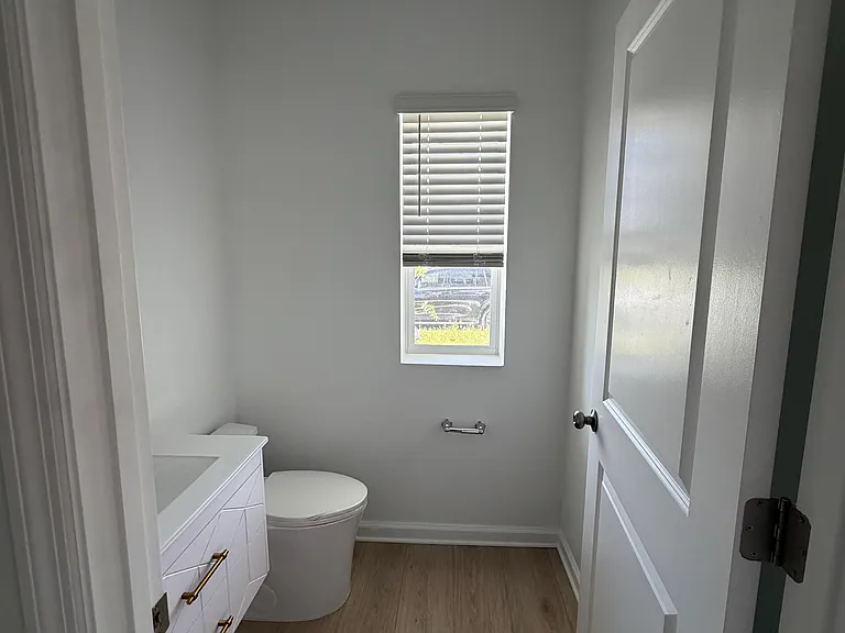 5175 Loyalty Dr — Photo 2