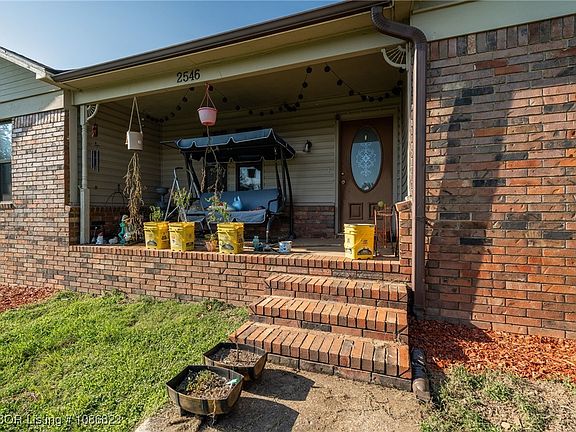 3rd image of 2546 Old Uniontown Rd