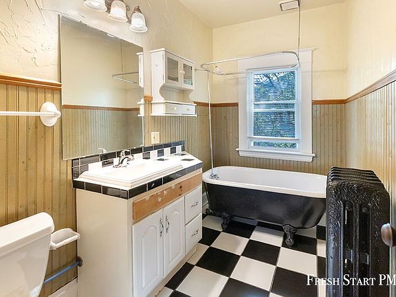 5th image of 1452 Bridge St NW #2