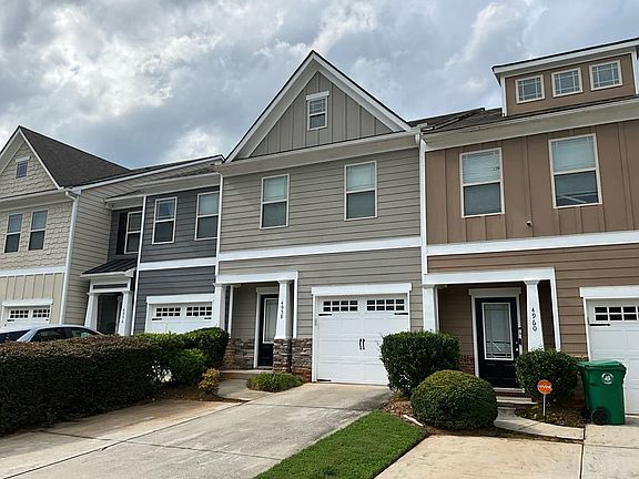 2nd image of 4958 Longview Walk