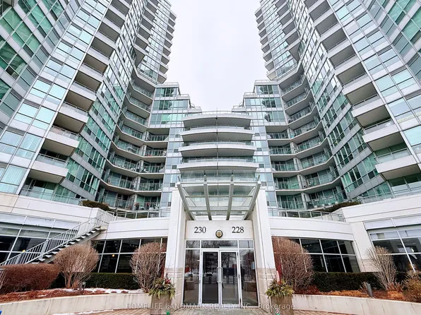 230 Queens Quay W #727, Toronto, ON M5J 2Y7
