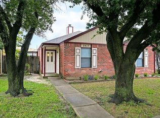 2417 Markland St, Irving, TX 75060