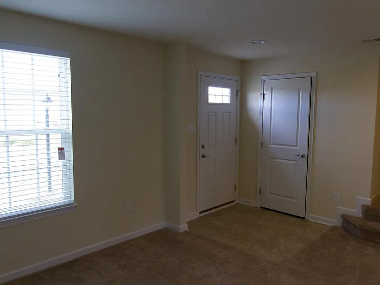 1916 Georgetown Dr — Photo 20