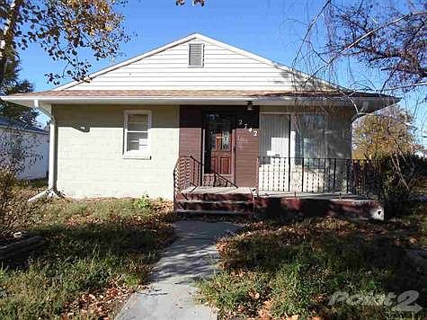 1st image of 2742 E B St