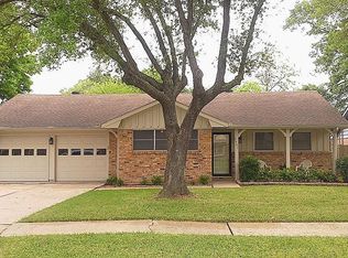 2607 Blueberry Ln, Pasadena, TX 77502
