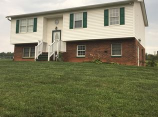 1065 Capella Ridge Rd, King, NC 27021