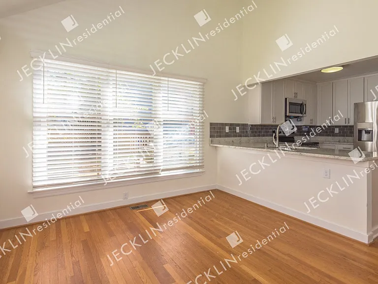 12515 Cutler Ridge Dr — Photo 11