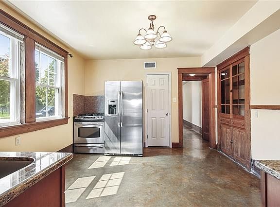 5th image of 4300 Orleans Ave