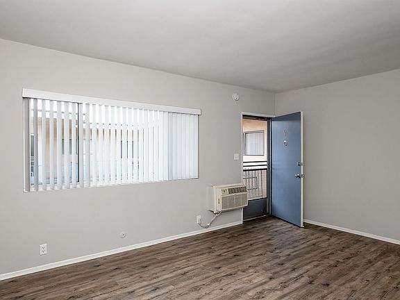 5th image of 1066 Spazier Ave APT 9