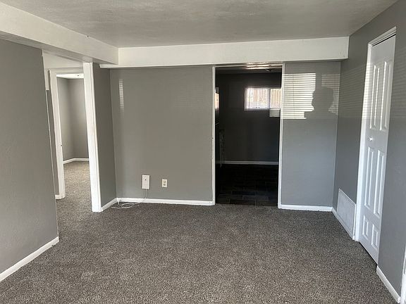 3rd image of 1036 Forest Ct APT 1