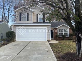 308 Graham Meadow Dr, Charlotte, NC 28213