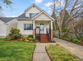 541 Jewell St, Ferndale, MI 48220