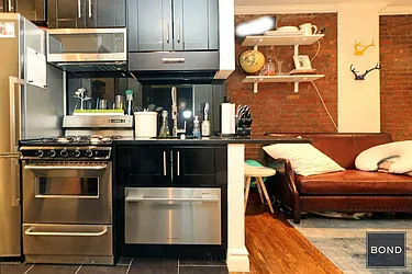 Rented by Bond New York