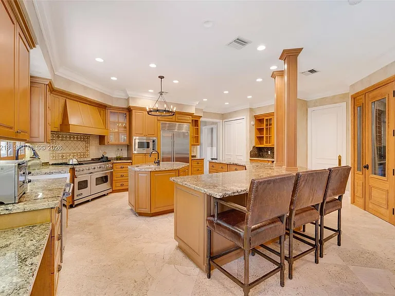 6905 SW 75th Ave — Photo 21