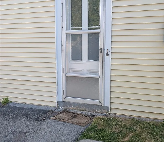 28 Vick Park #B — Photo 4