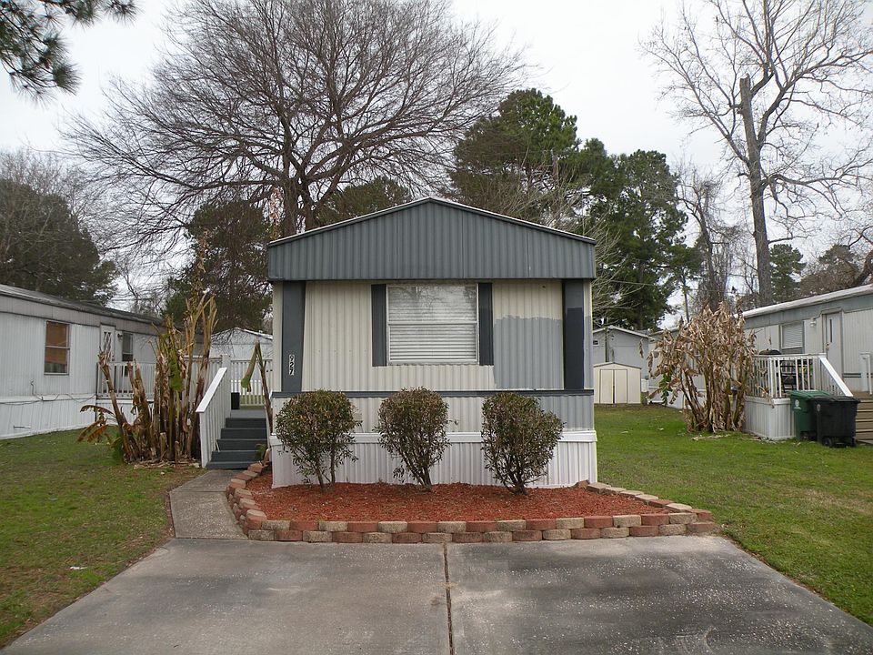 1st image of 927 Bens Ln