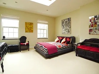 Rented by Sotheby's International Realty