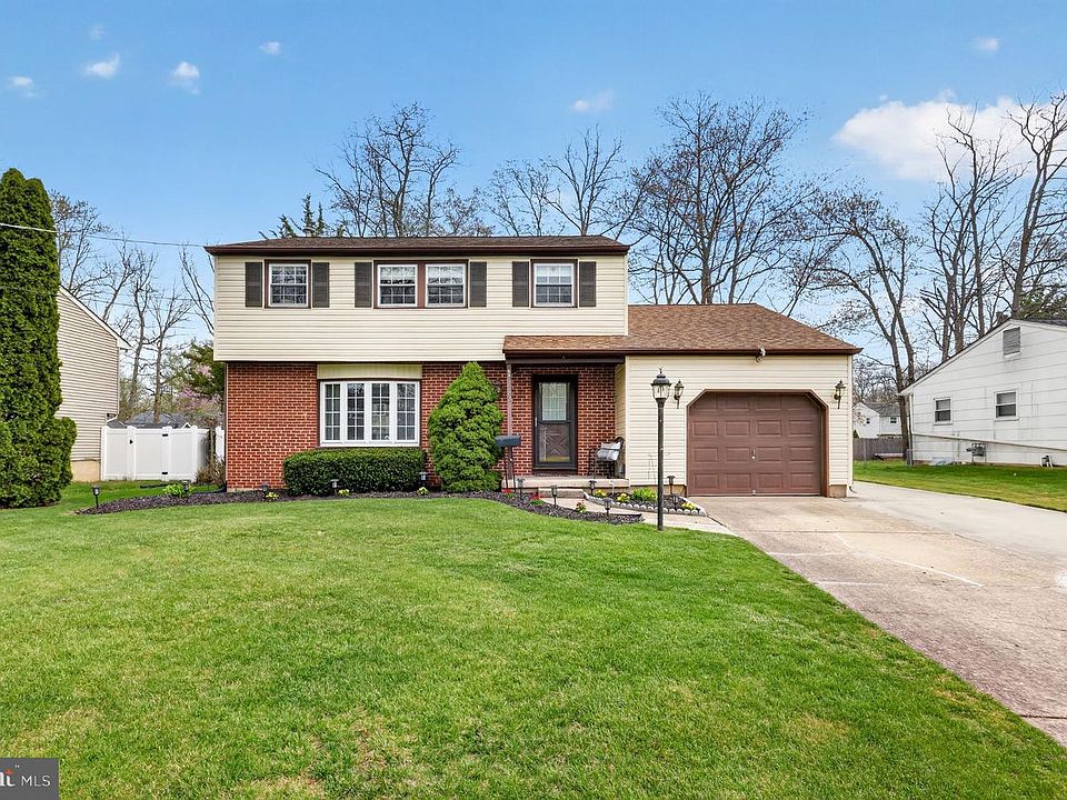 1st image of 23 Indian Birch Rd