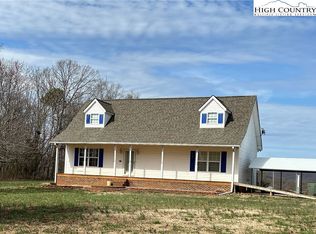 407 Lane Rd, Hamptonville, NC 27020