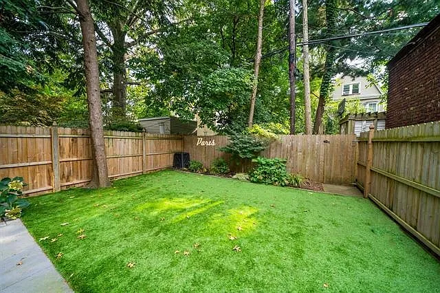 105 Fairview Ave — Photo 41
