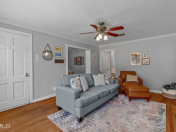 5th image of 4449 Finley Dr