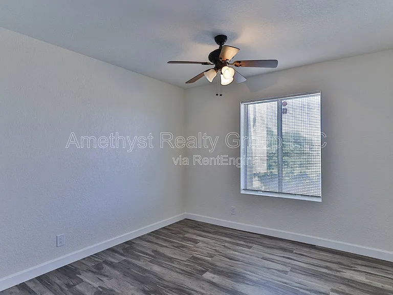 4419 W Shaw Butte Dr — Photo 16