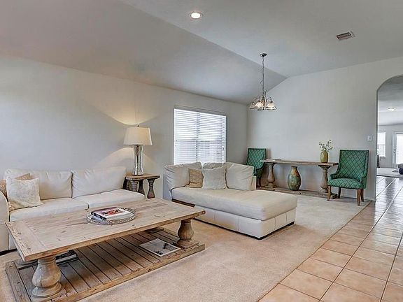 4th image of 1727 Kessler Park Ct