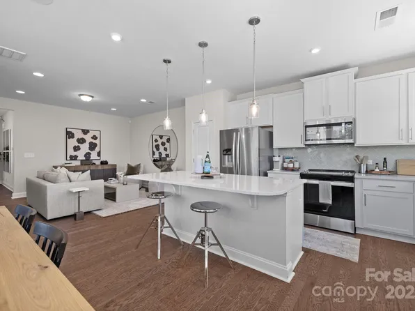 2923 Herringbone Rd #40, Charlotte, NC 28208