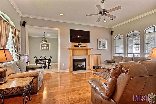 4th image of 12454 Timberwood Dr
