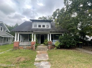 517 Warren St, Williamston, NC 27892